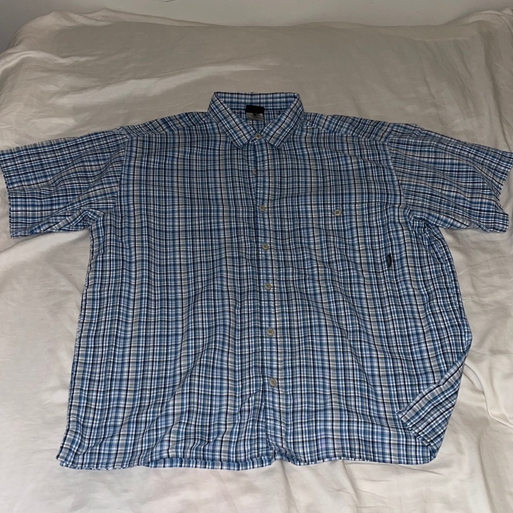 Patagonia button down collared shirt